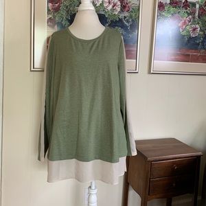 Logo Lounge tunic